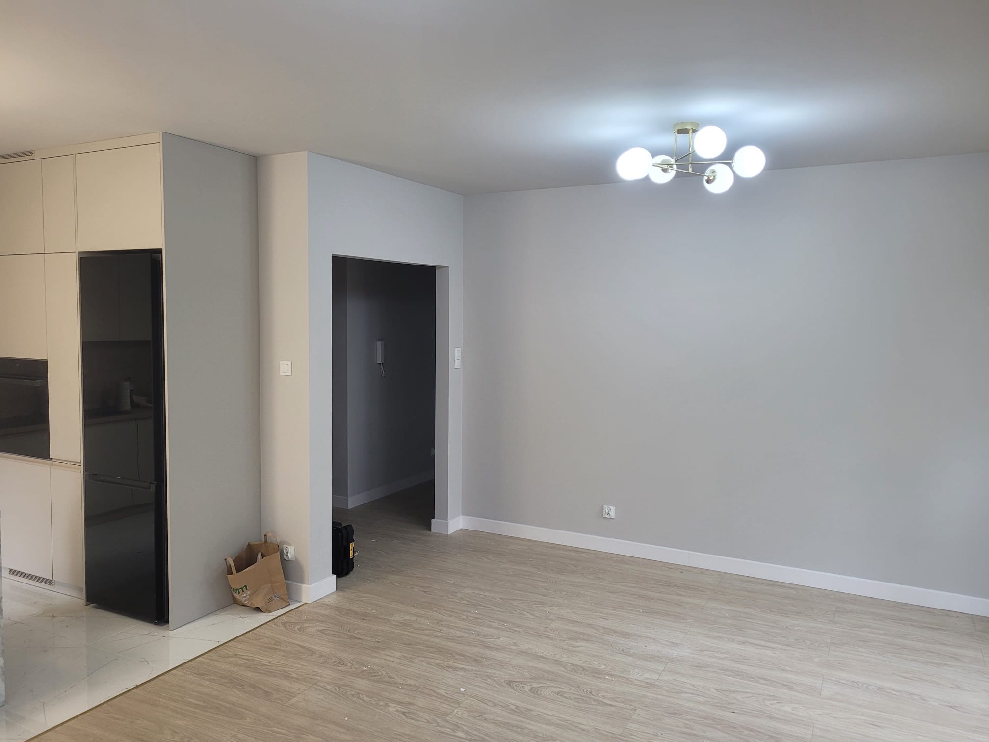 Nowoczesne, czyste wnętrze